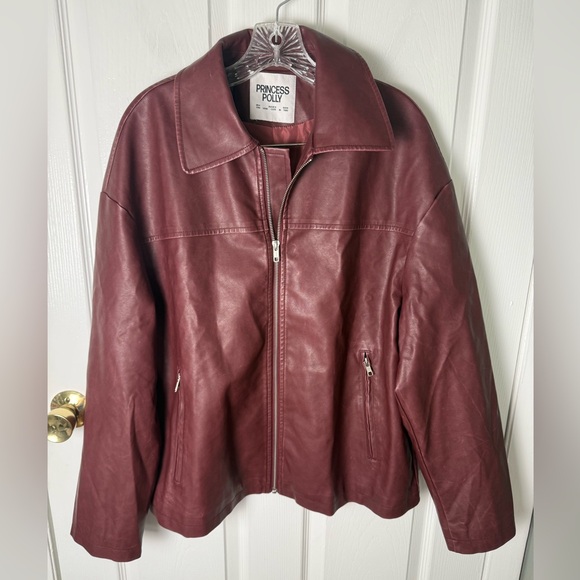 Princess Polly Napoleon Faux Leather Jacket in Burgundy 4 - Picture 2 of 10